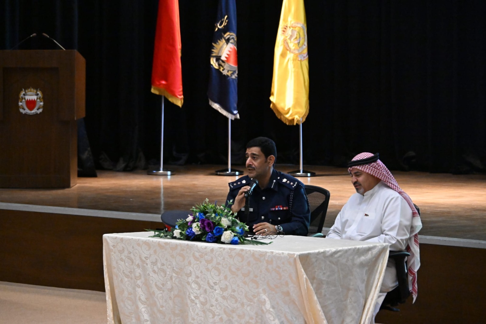 الأكاديمية الملكية للشرطة تنظم برنامجاً إثرائياً للتلاميذ العسكريين<